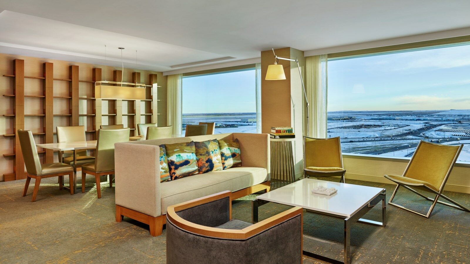 Hotel The Westin International Airport 4*