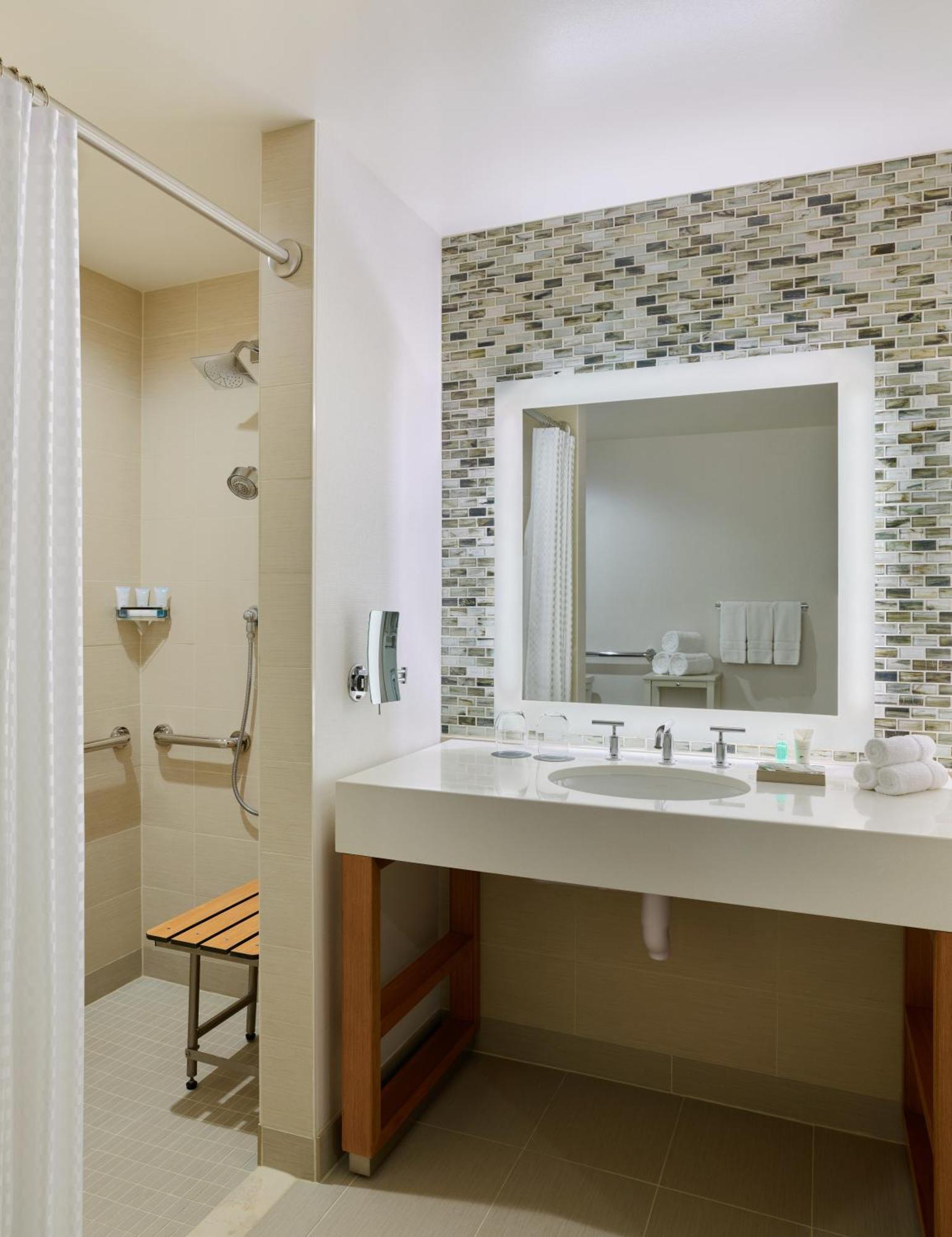 The Westin International Airport 4* DEN